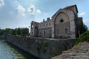 Castello - Tata    